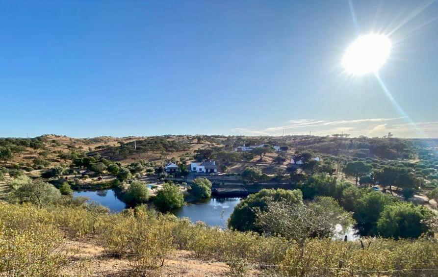 הוילה Almodôvar Corvatos Casas Do Monte מראה חיצוני תמונה